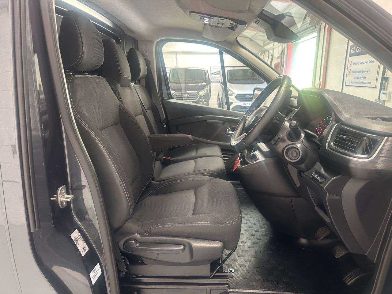 2022 RENAULT TRAFIC 2022 RENAULT TRAFIC