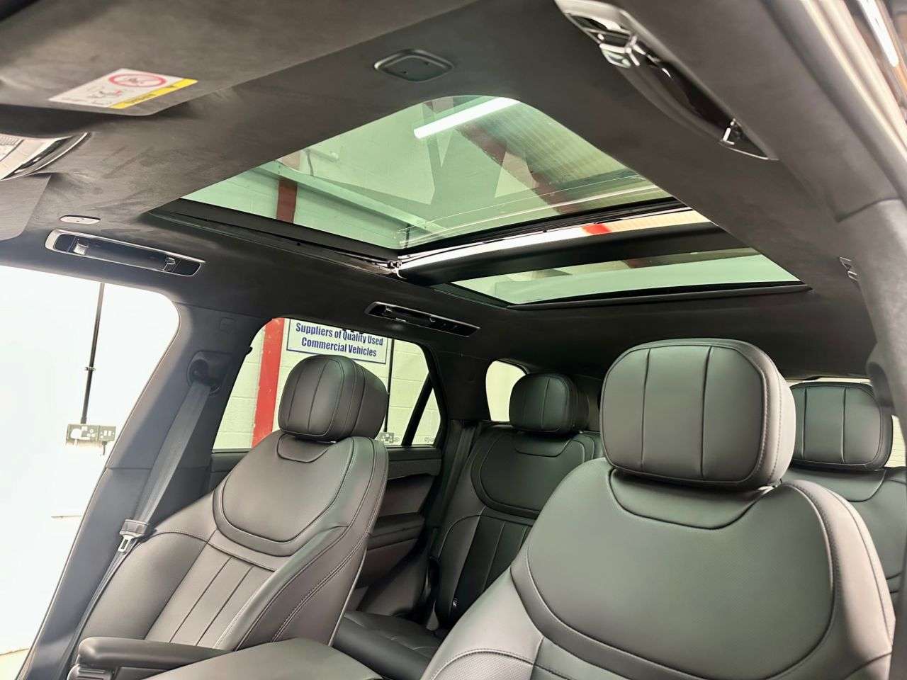 2025 LAND ROVER DEFENDER 2025 LAND ROVER DEFENDER