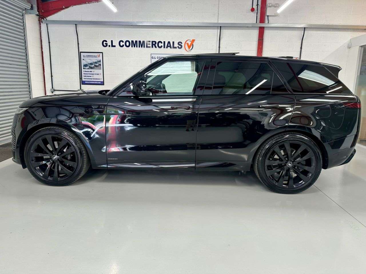 2025 LAND ROVER DEFENDER 2025 LAND ROVER DEFENDER