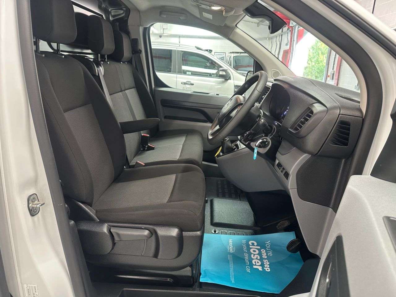 2022 VAUXHALL VIVARO 2022 VAUXHALL VIVARO