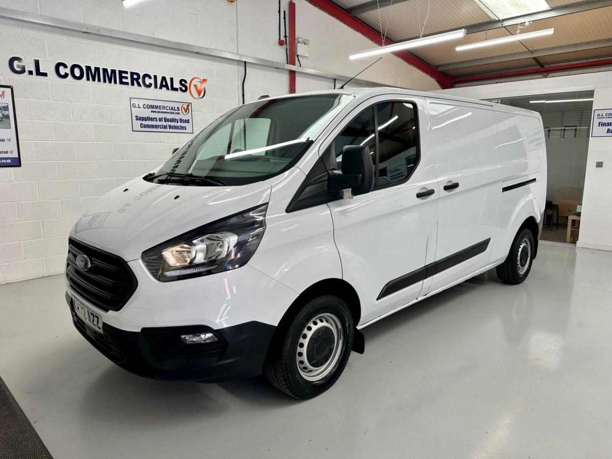 Check out this Ford Transit Custom 2022 Diesel Manual