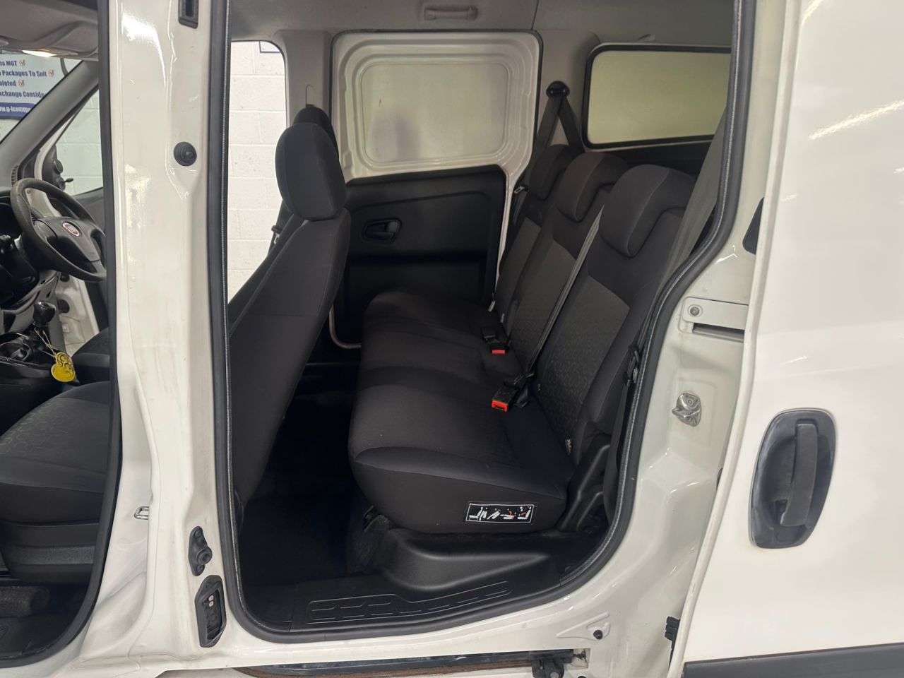 2013 FIAT DOBLO 2013 FIAT DOBLO