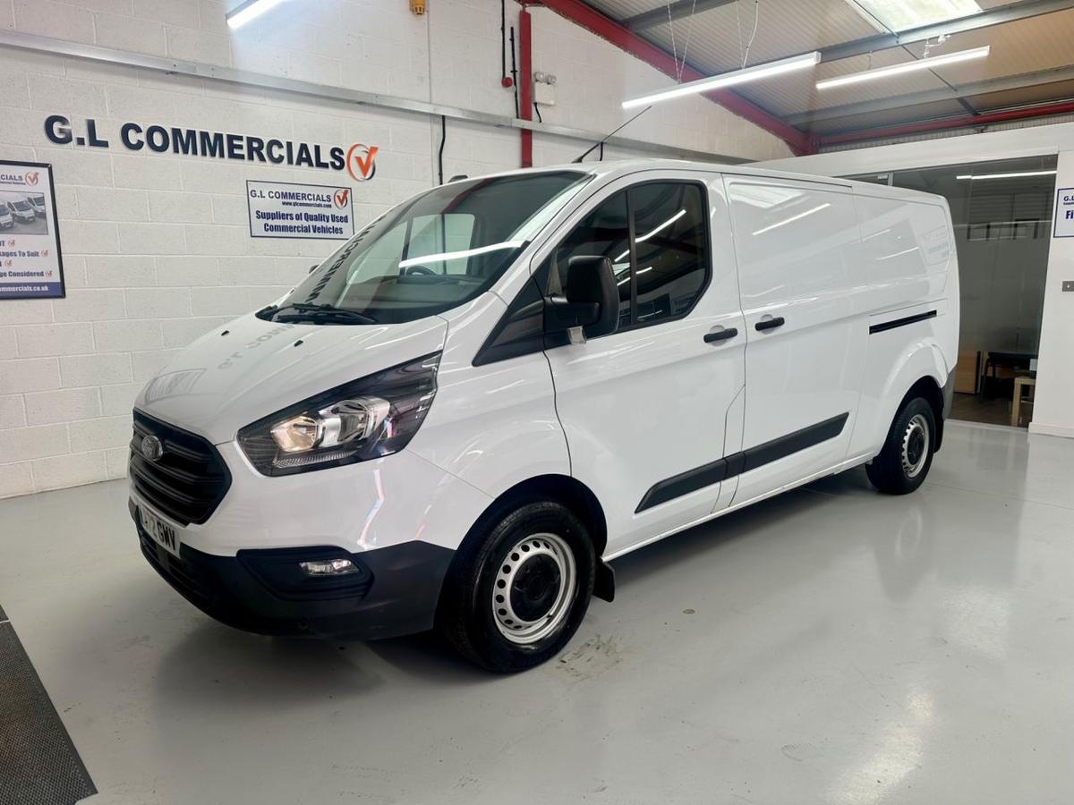 Check out this Ford Transit Custom 2022 Diesel Manual