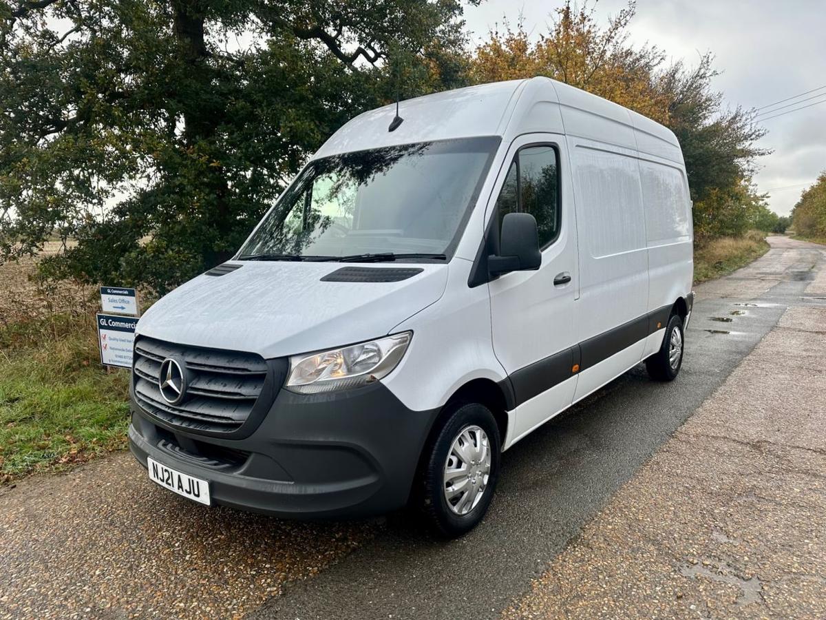 Check out this Mercedes-benz Sprinter 2021 Diesel Manual