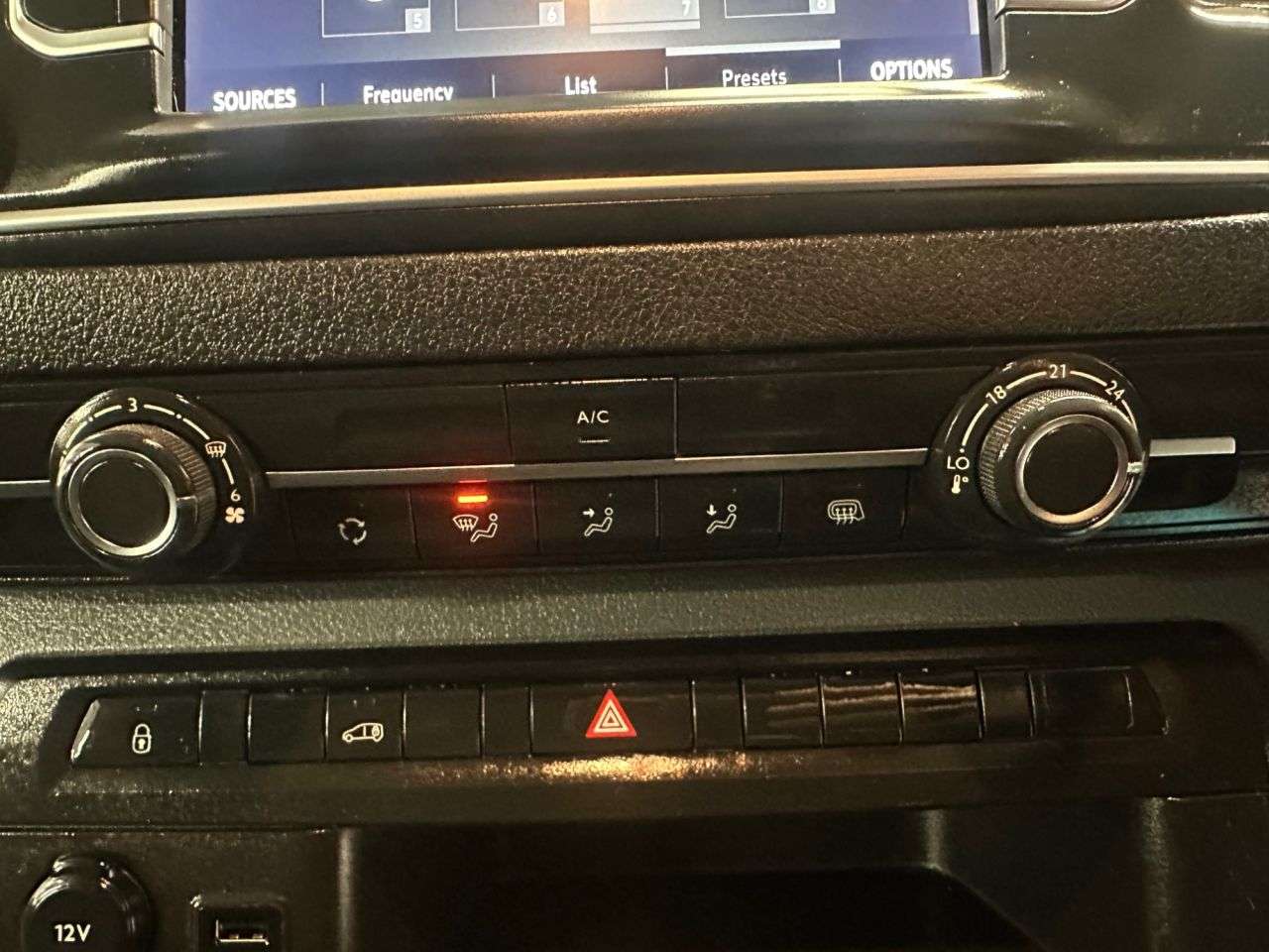 2022 VAUXHALL VIVARO 2022 VAUXHALL VIVARO