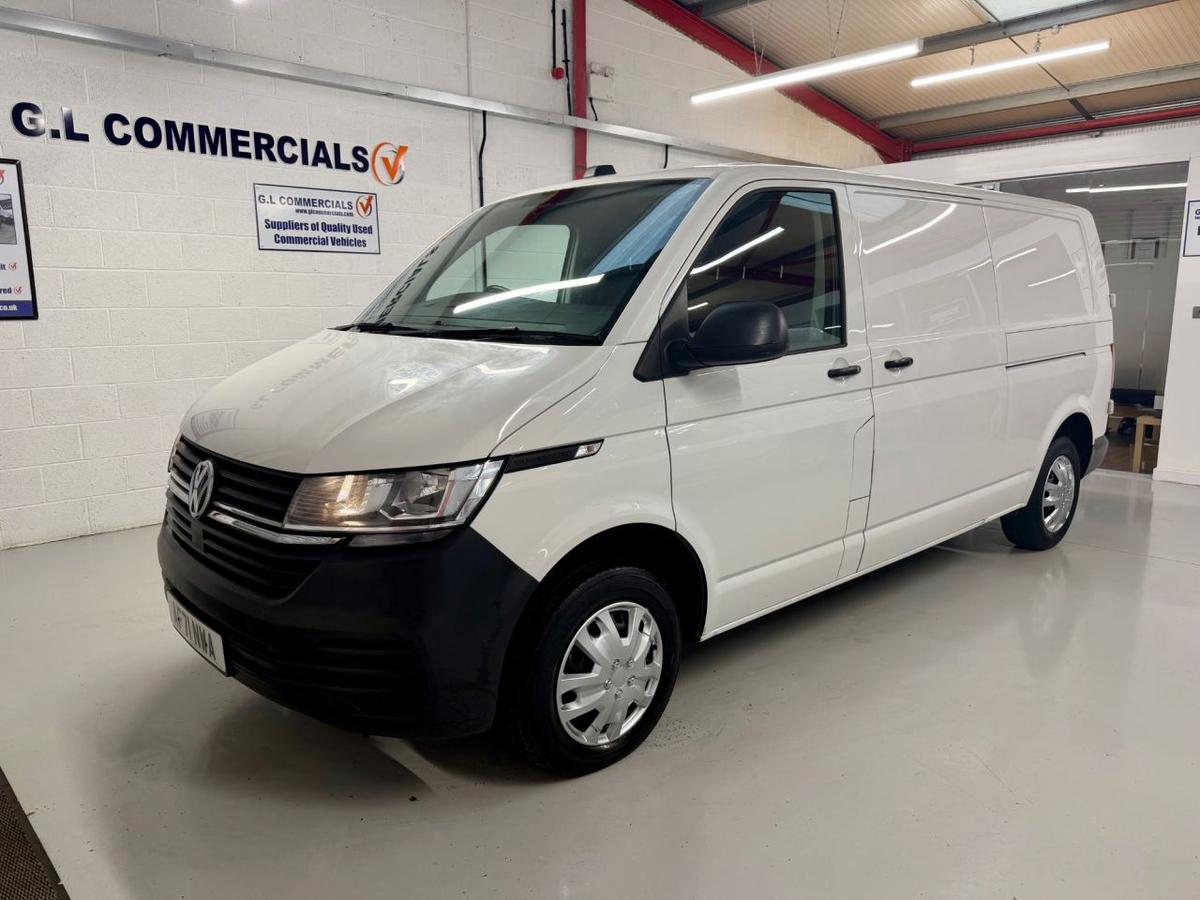 Check out this Volkswagen Transporter 2021 Diesel Manual