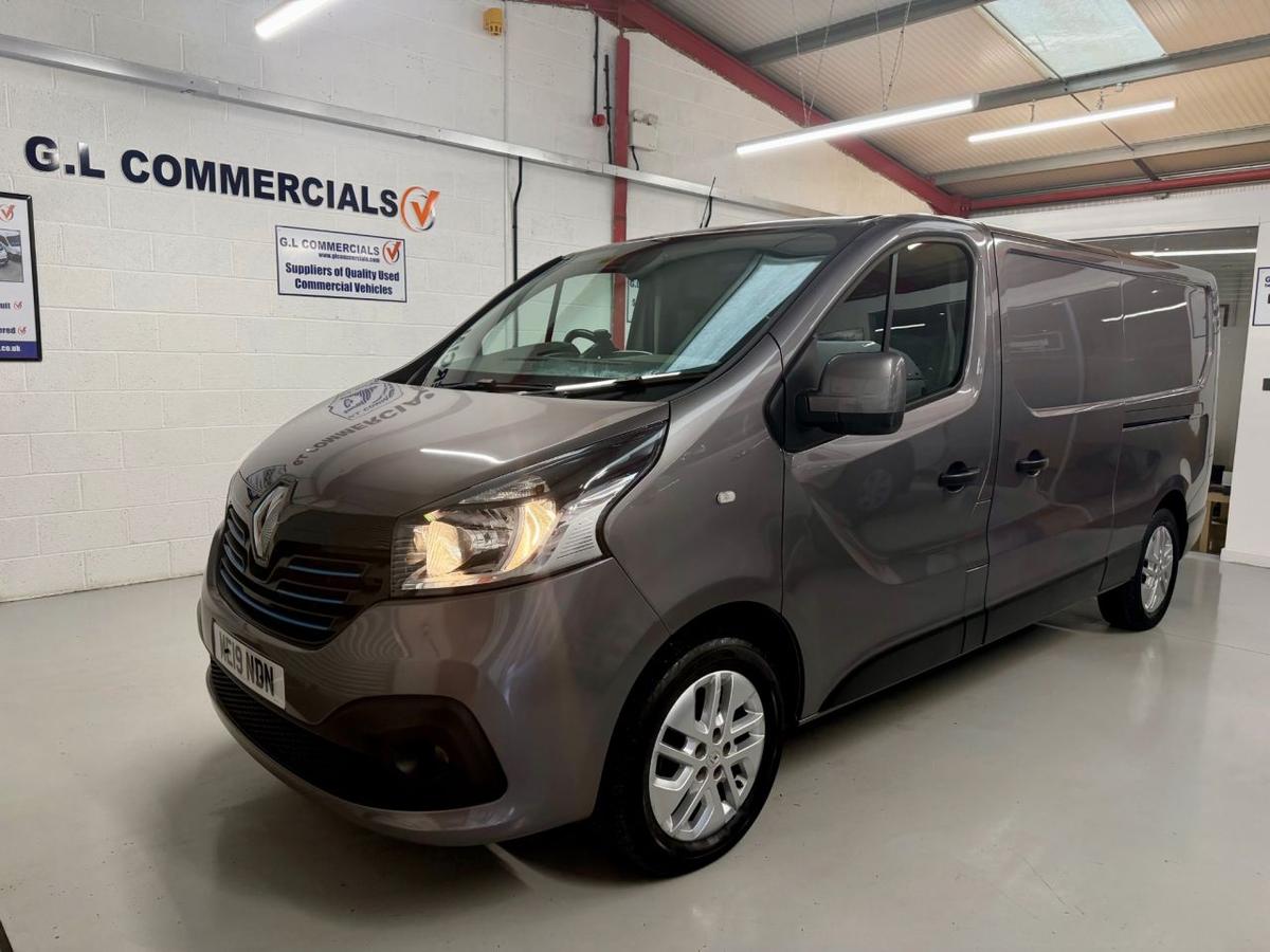 Check out this Renault Trafic 2019 Diesel Manual