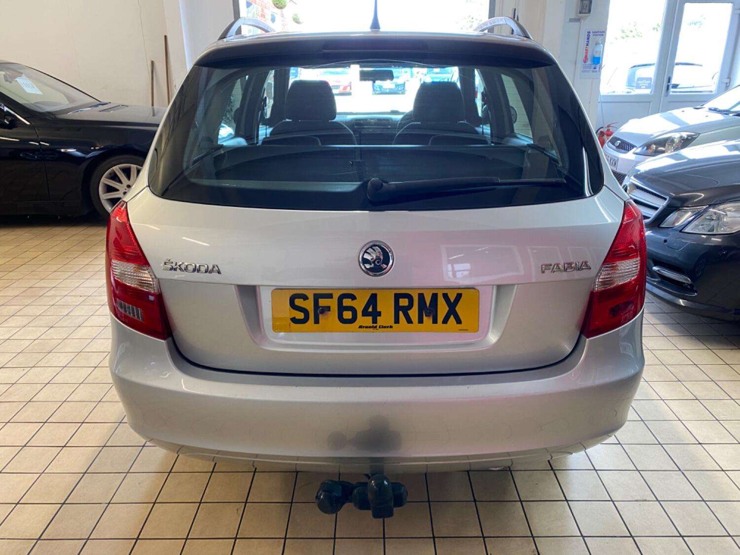 2014 SKODA FABIA 2014 SKODA FABIA