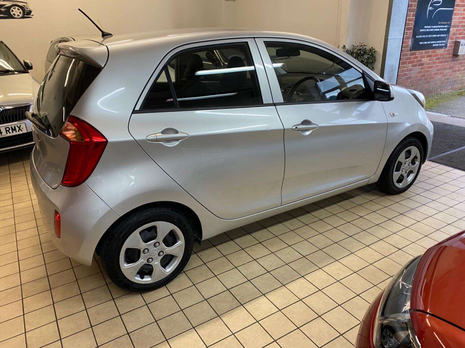 2012 KIA PICANTO 2012 KIA PICANTO