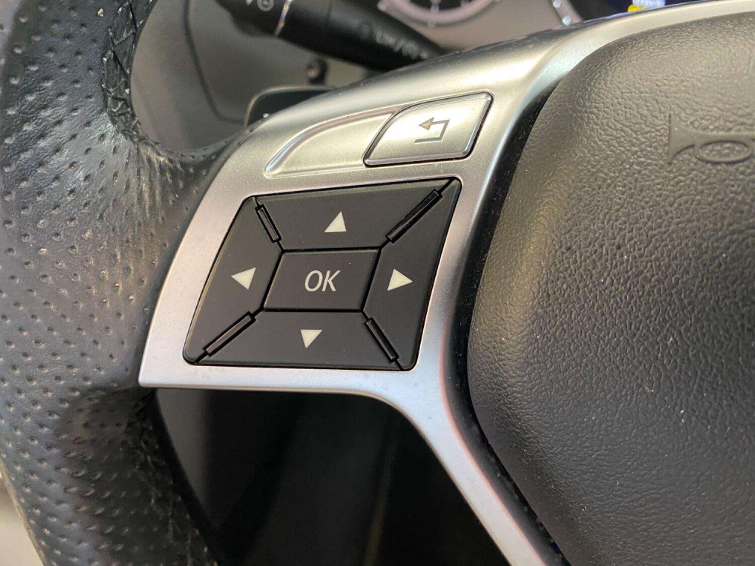 2013 MERCEDES-BENZ E CLASS 2013 MERCEDES-BENZ E CLASS