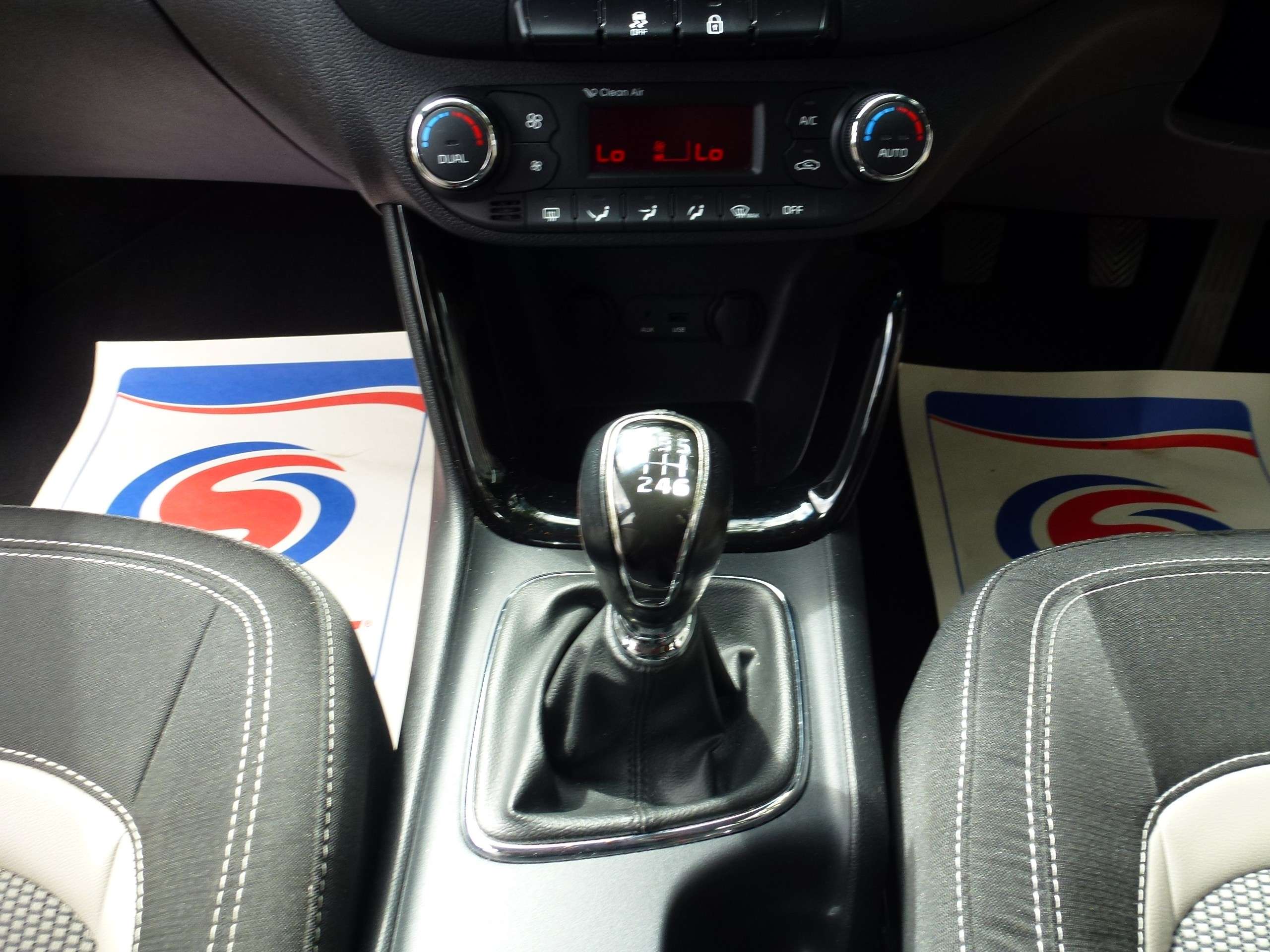 2012 KIA CEED 2012 KIA CEED