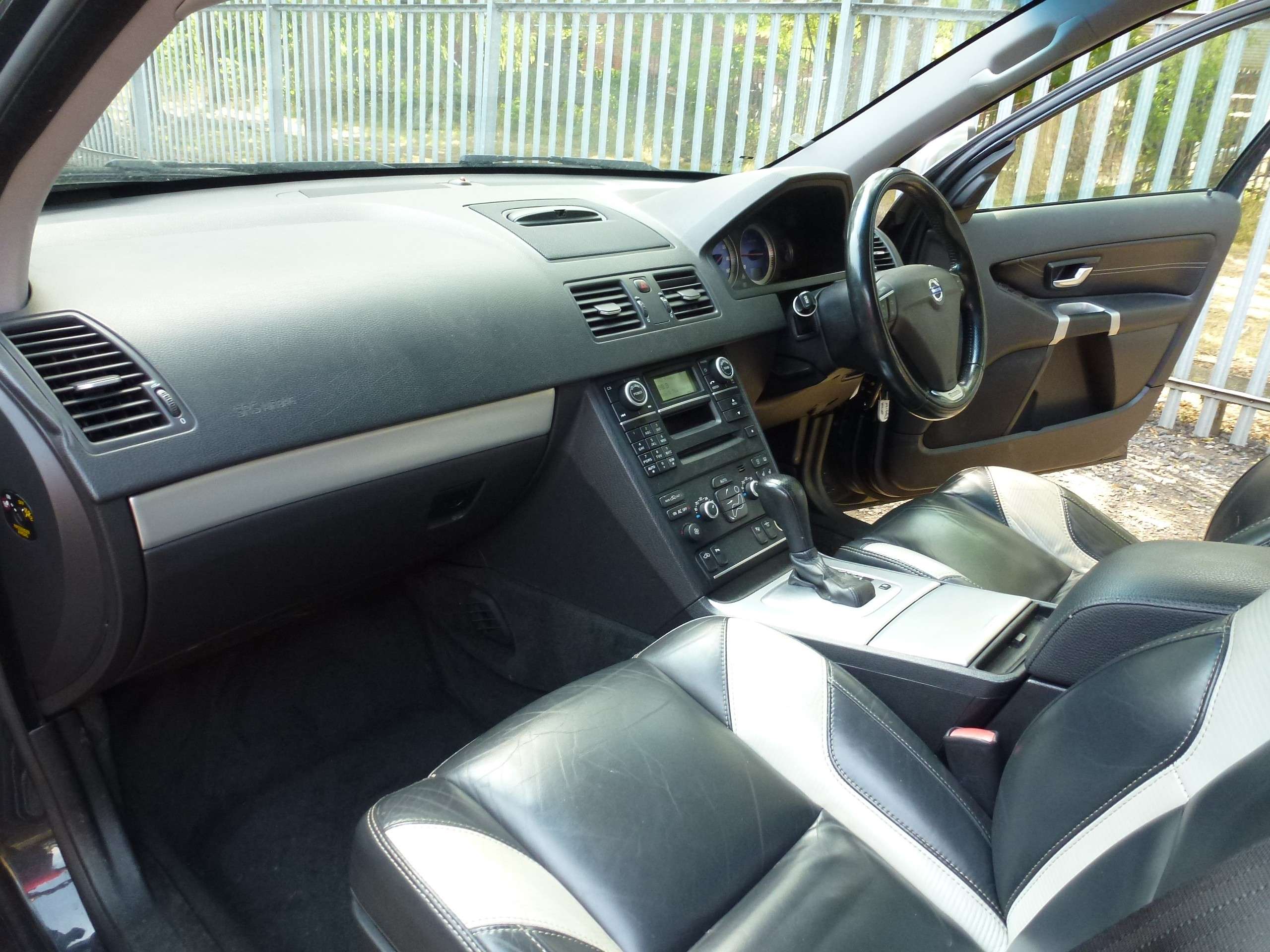 2012 VOLVO XC90 2012 VOLVO XC90