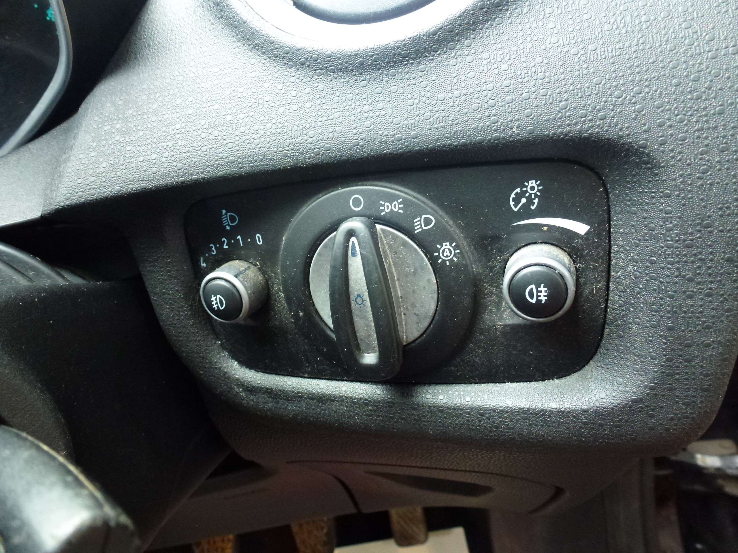 2013 FORD FIESTA 2013 FORD FIESTA