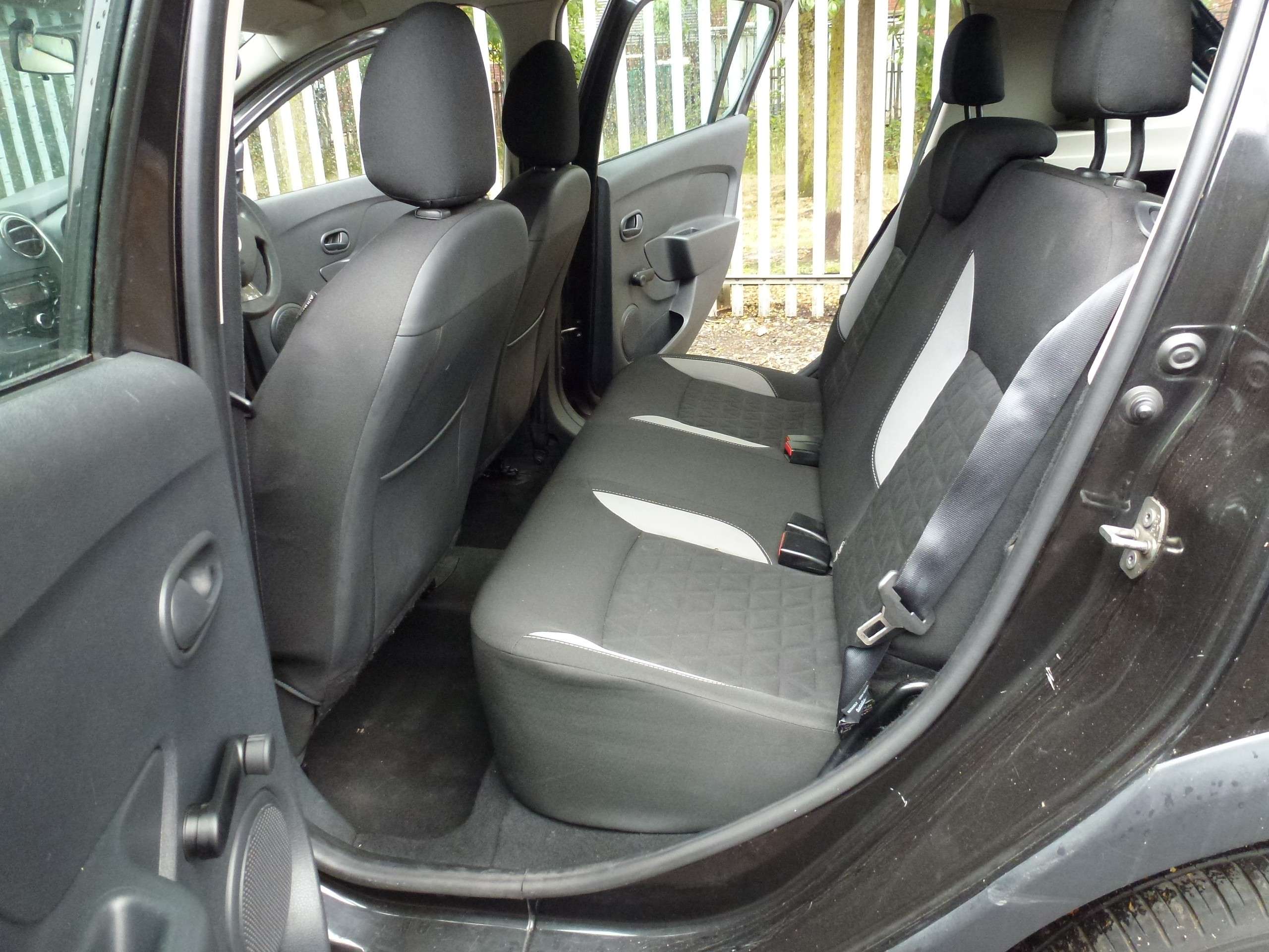 2014 DACIA SANDERO STEPWAY 2014 DACIA SANDERO STEPWAY