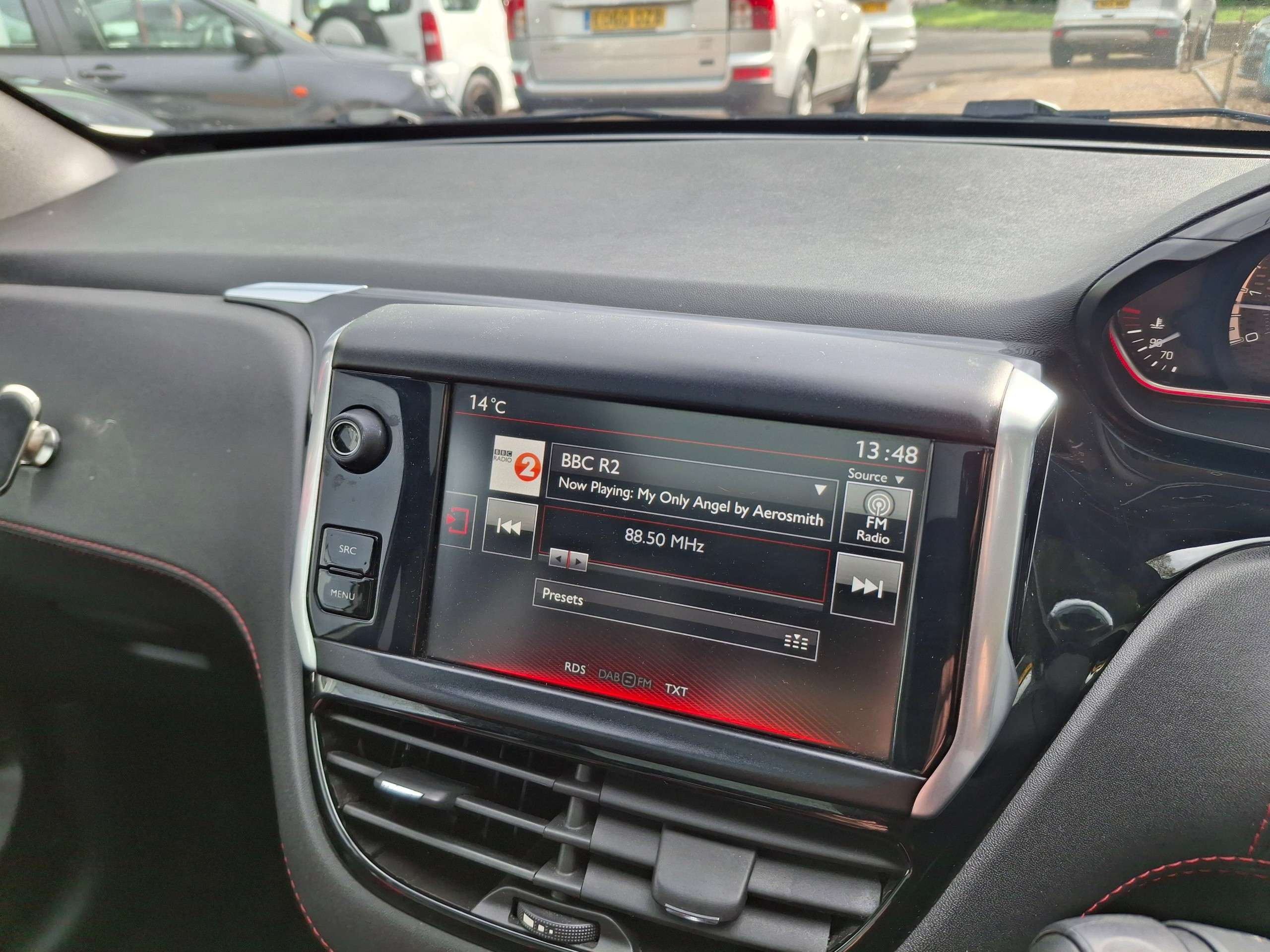 2015 PEUGEOT 208 2015 PEUGEOT 208