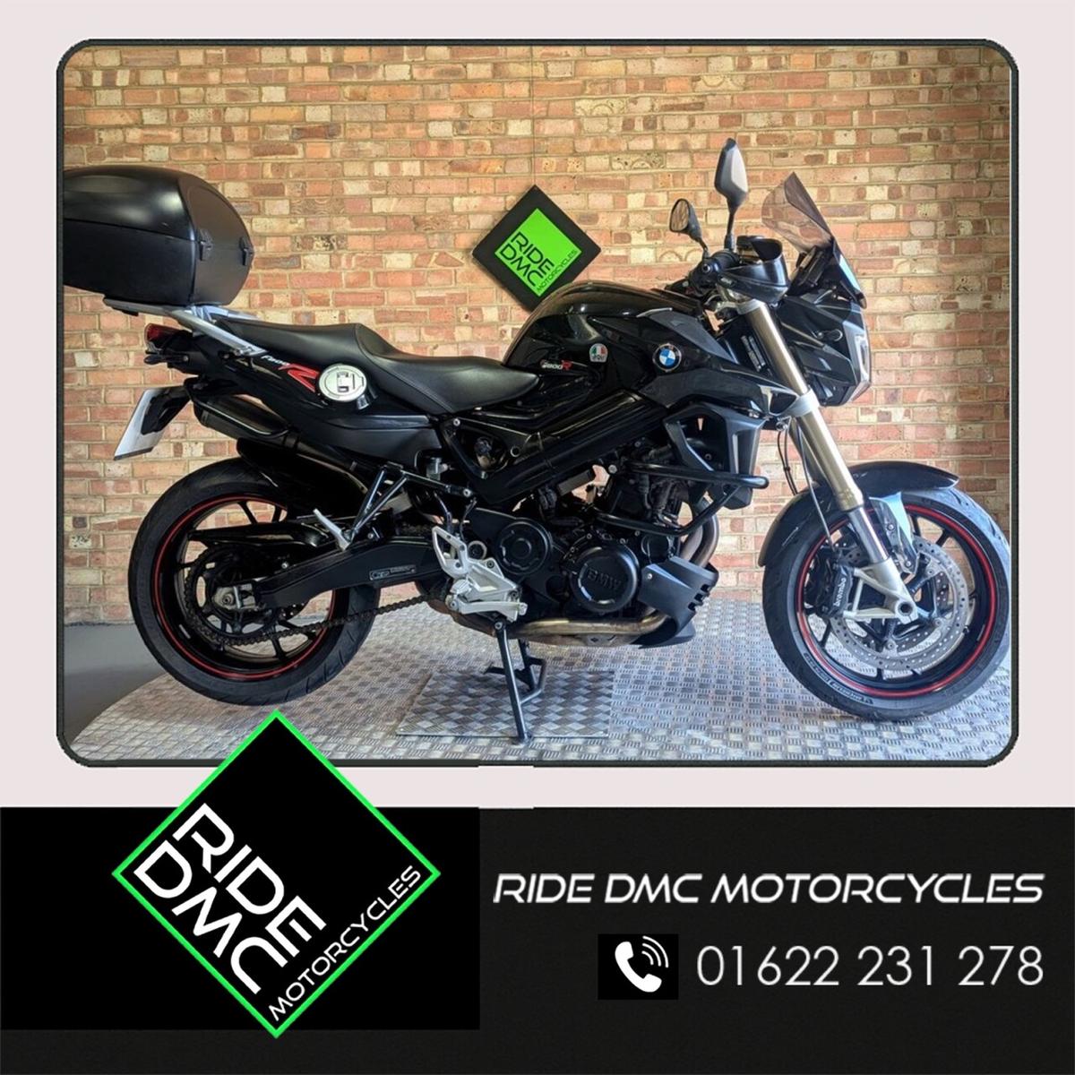 Check out this BMW F800r 2020 Petrol Manual