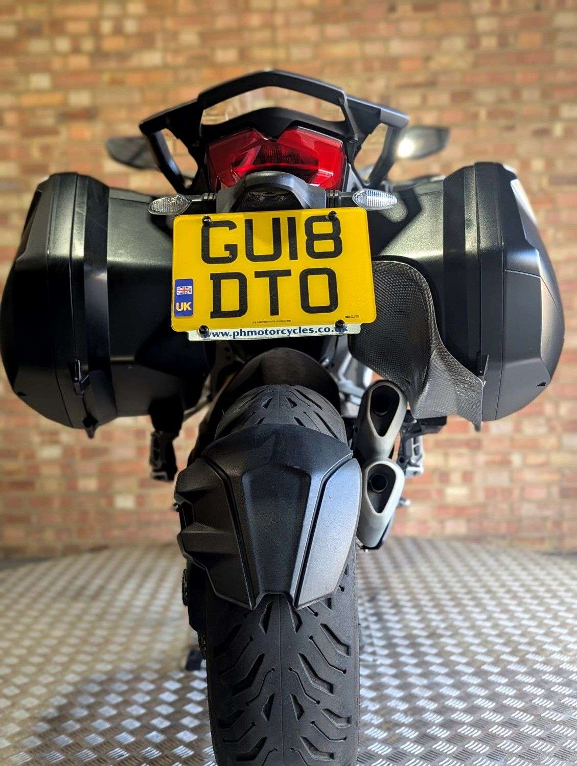 2018 DUCATI MULTISTRADA 1260 S 2018 DUCATI MULTISTRADA 1260 S