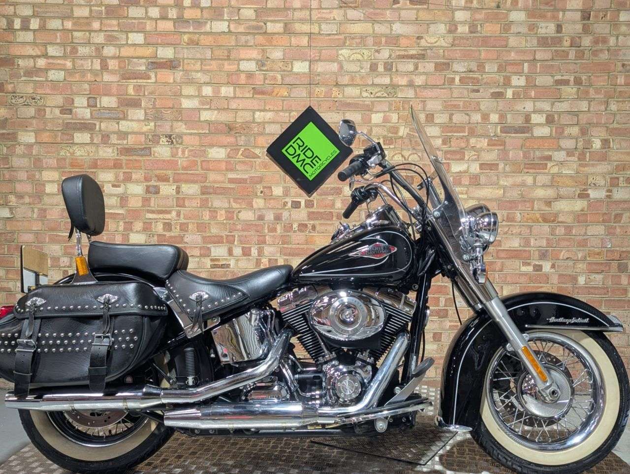 2009 HARLEY-DAVIDSON HERITAGE 2009 HARLEY-DAVIDSON HERITAGE