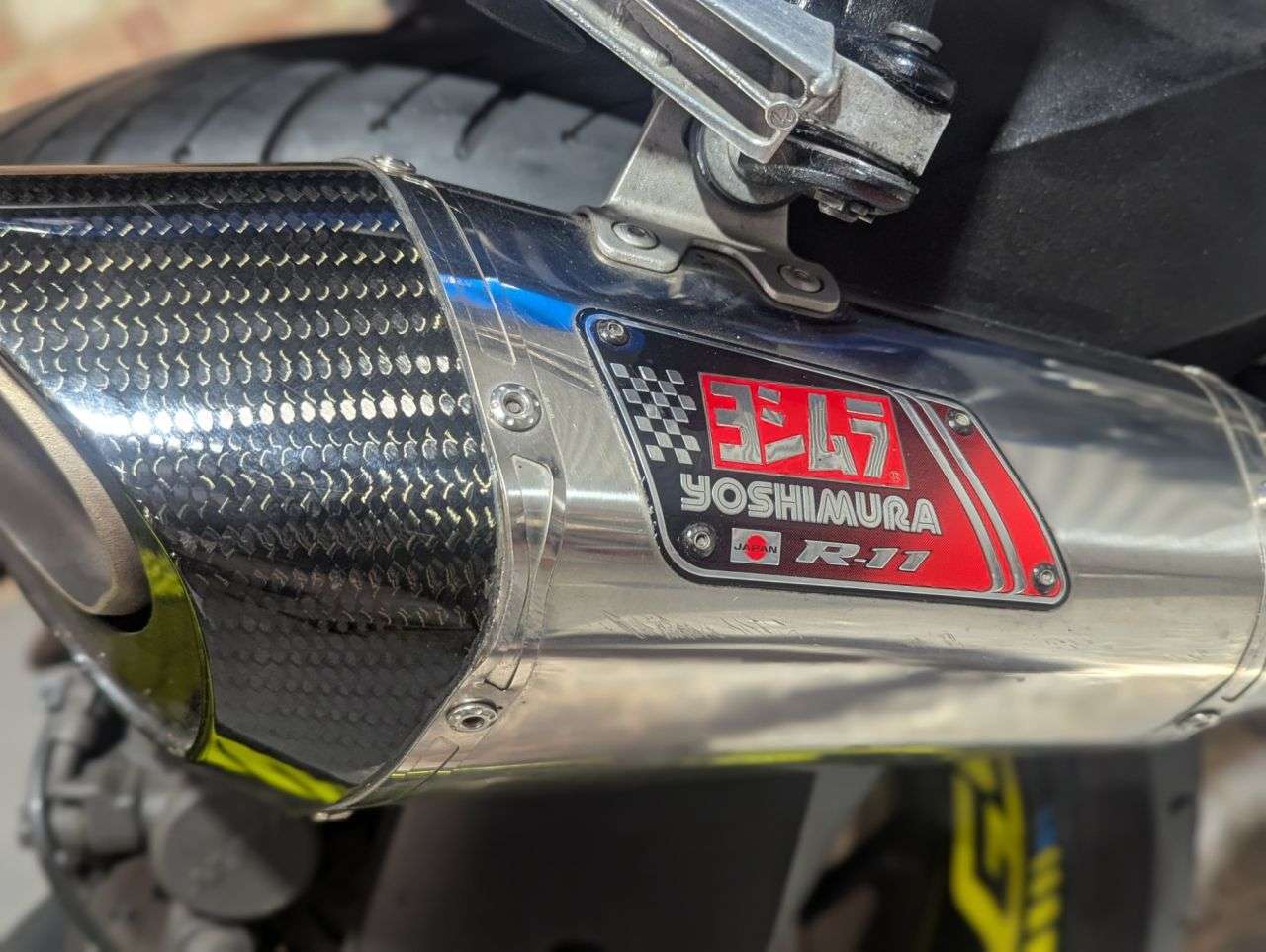 2016 SUZUKI GSX-S1000 2016 SUZUKI GSX-S1000