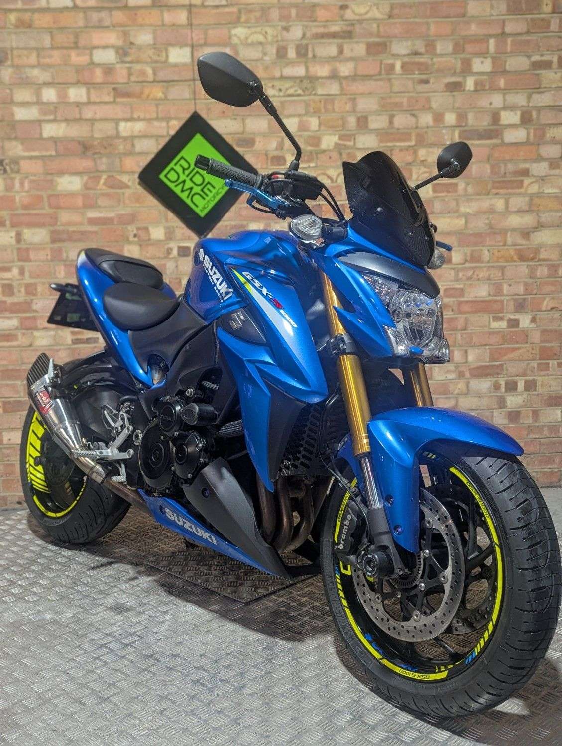 2016 SUZUKI GSX-S1000 2016 SUZUKI GSX-S1000