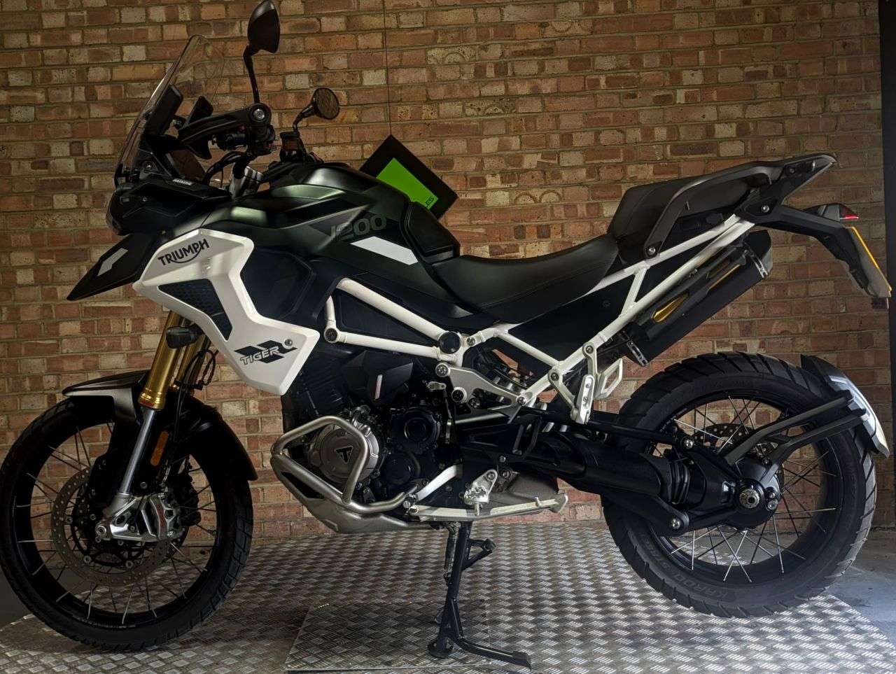 2022 TRIUMPH TIGER 1200 RALLY PRO 2022 TRIUMPH TIGER 1200 RALLY PRO