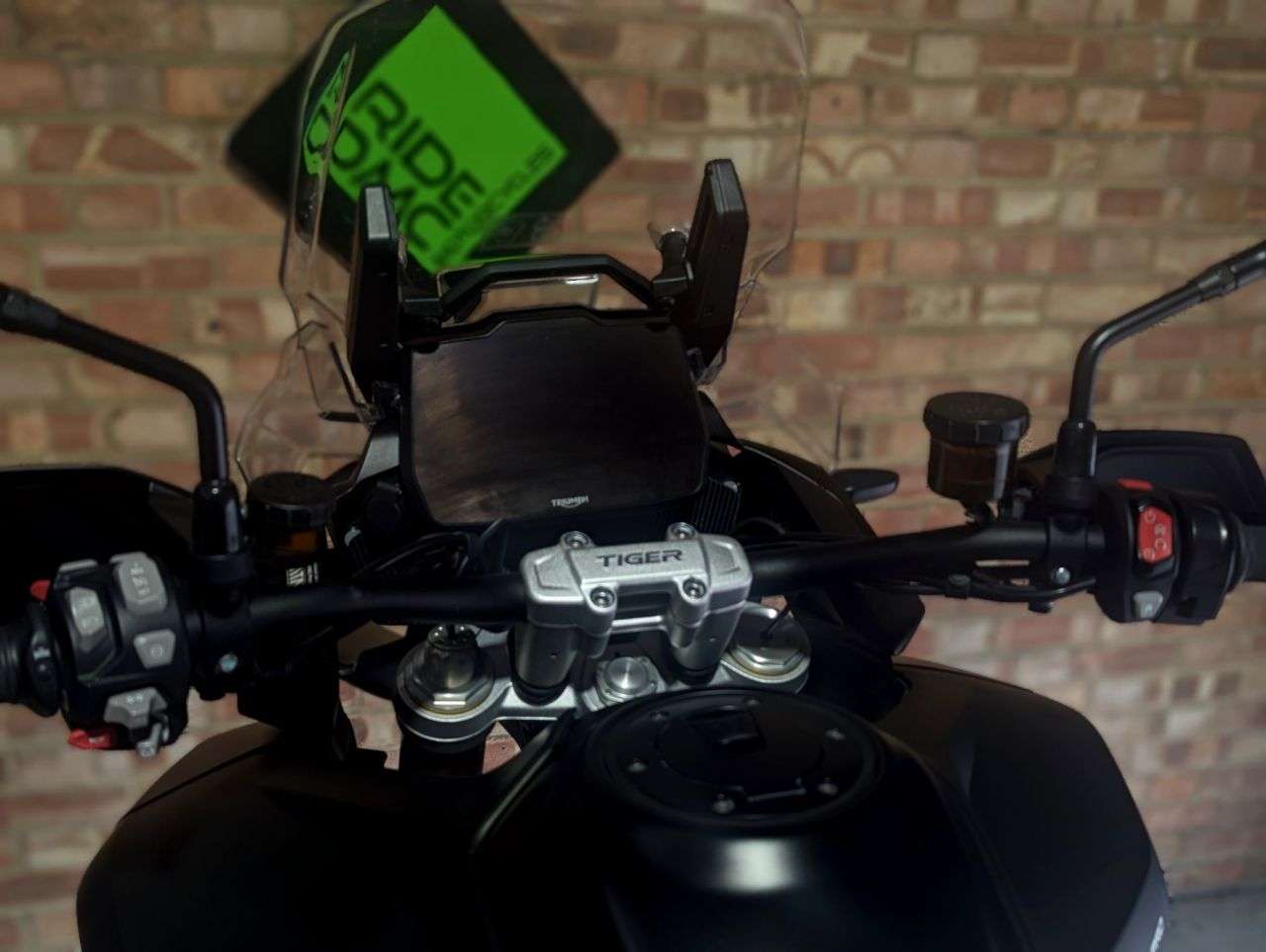 2022 TRIUMPH TIGER 1200 RALLY PRO 2022 TRIUMPH TIGER 1200 RALLY PRO