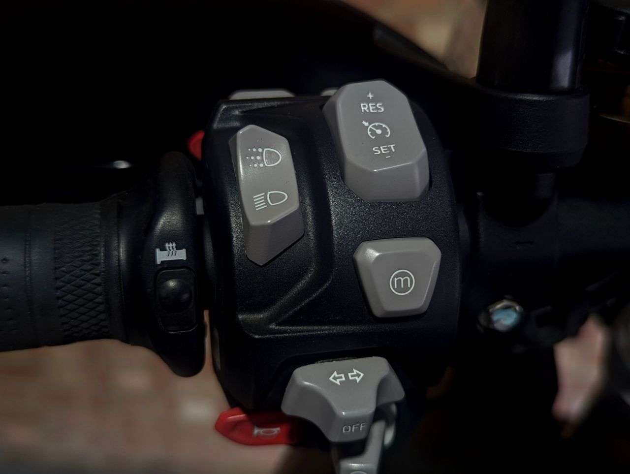 2022 TRIUMPH TIGER 1200 RALLY PRO 2022 TRIUMPH TIGER 1200 RALLY PRO