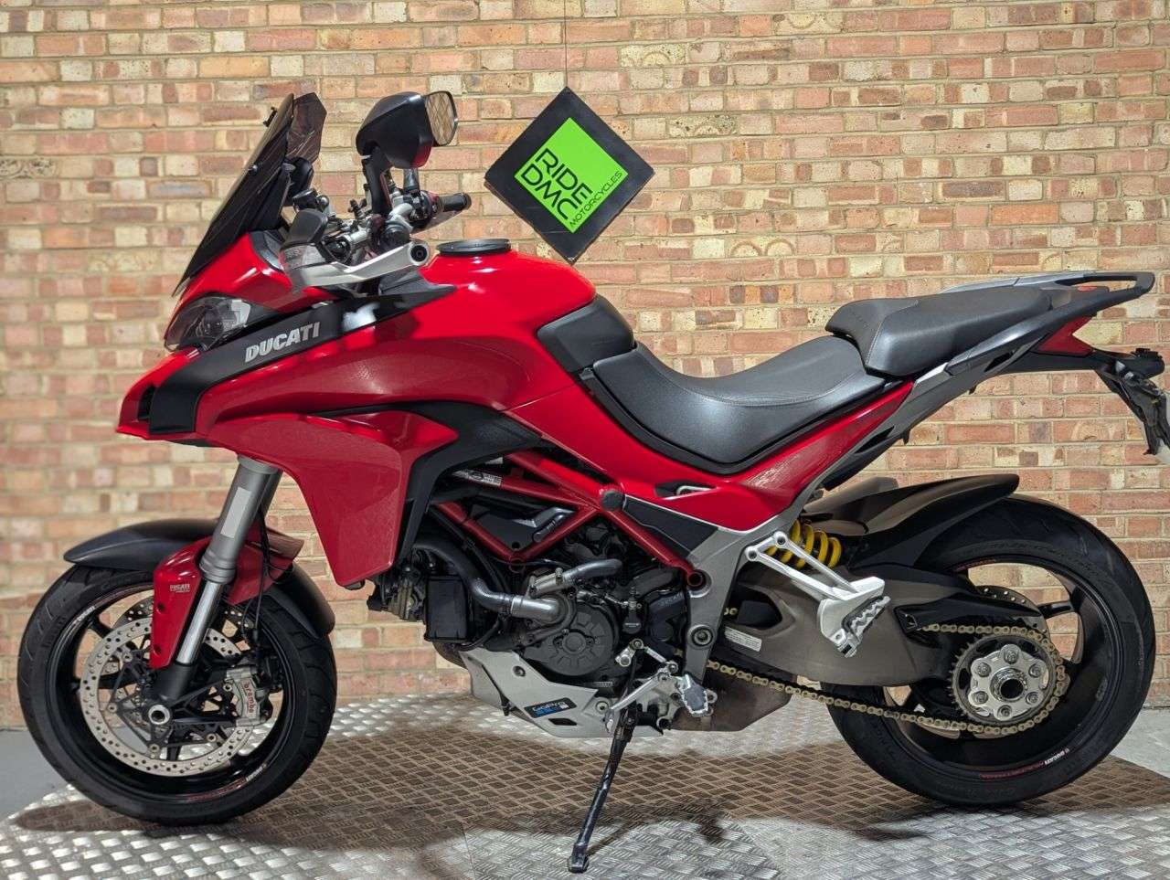 2015 DUCATI MULTISTRADA 1200 S 2015 DUCATI MULTISTRADA 1200 S