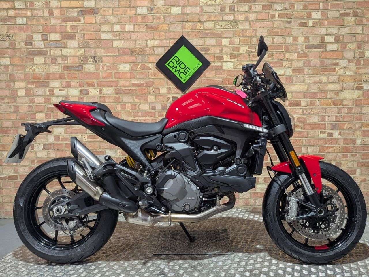 2023 DUCATI MONSTER 937 2023 DUCATI MONSTER 937