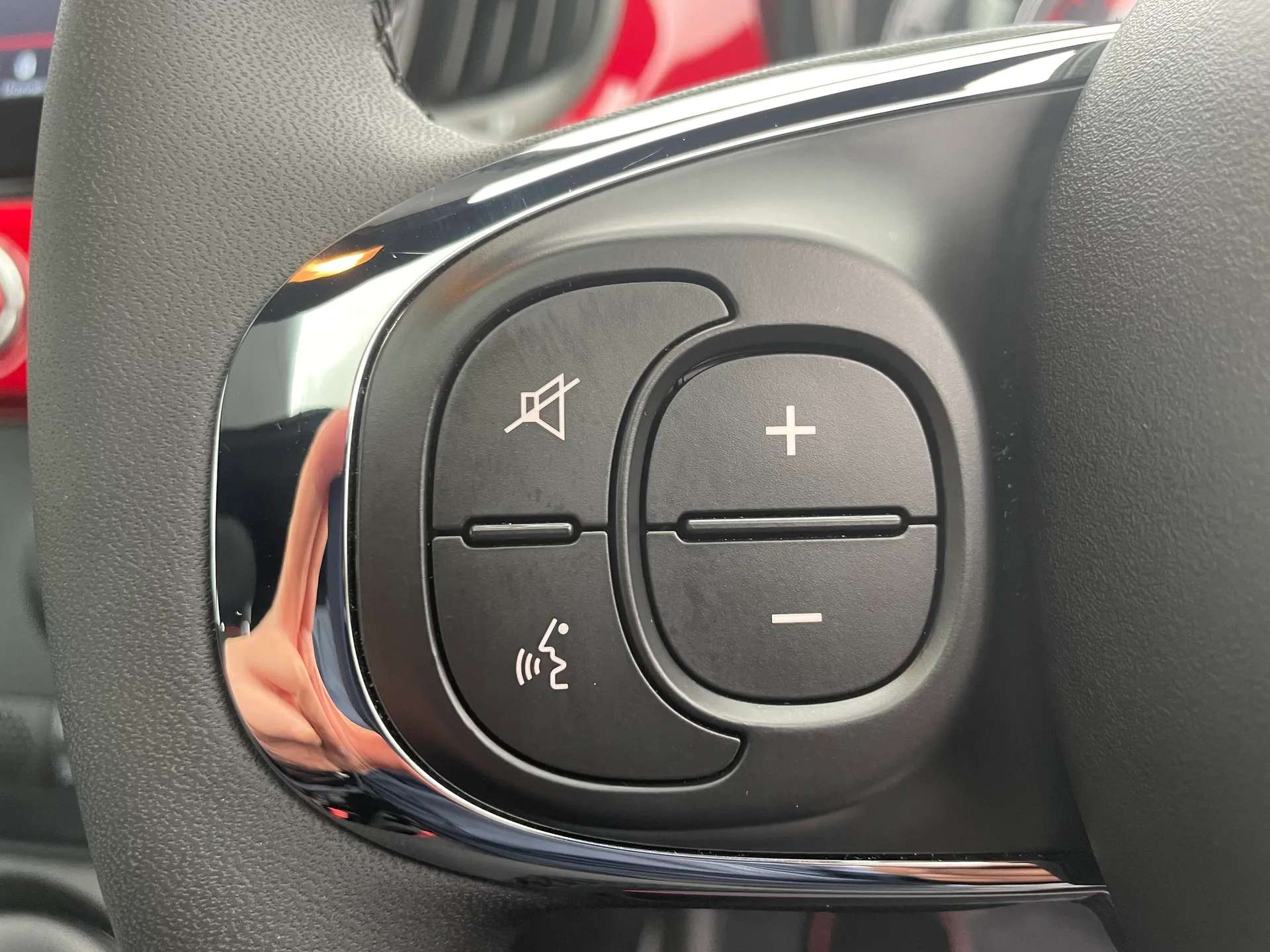 2023 FIAT 500 2023 FIAT 500