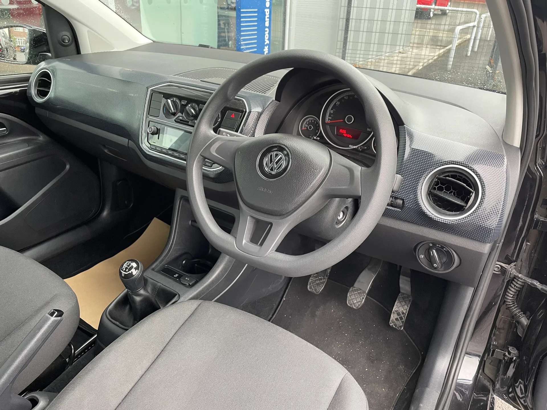 2018 VOLKSWAGEN UP 2018 VOLKSWAGEN UP