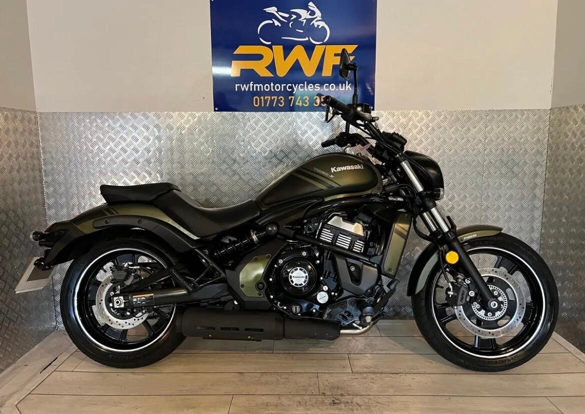 Check out this Kawasaki En 2019 Petrol Manual