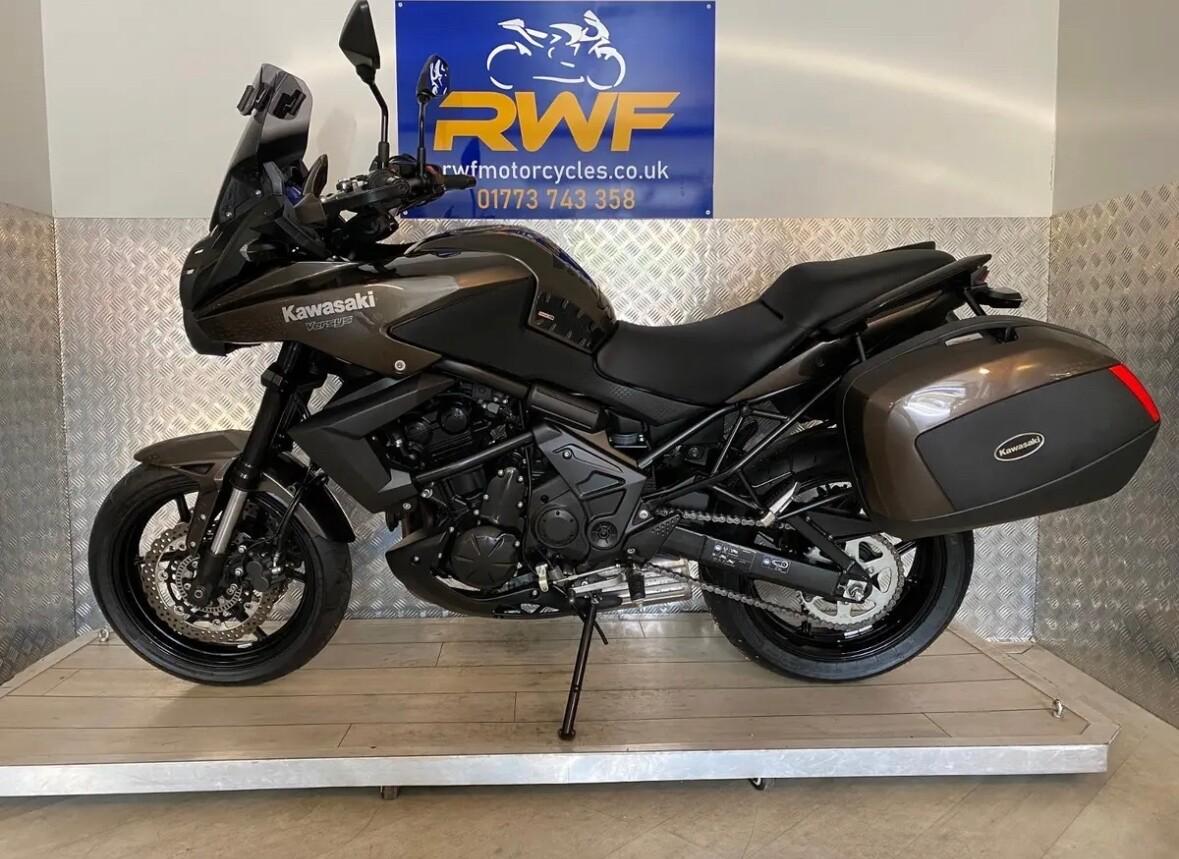 Check out this Kawasaki Versys 2014 Petrol Manual