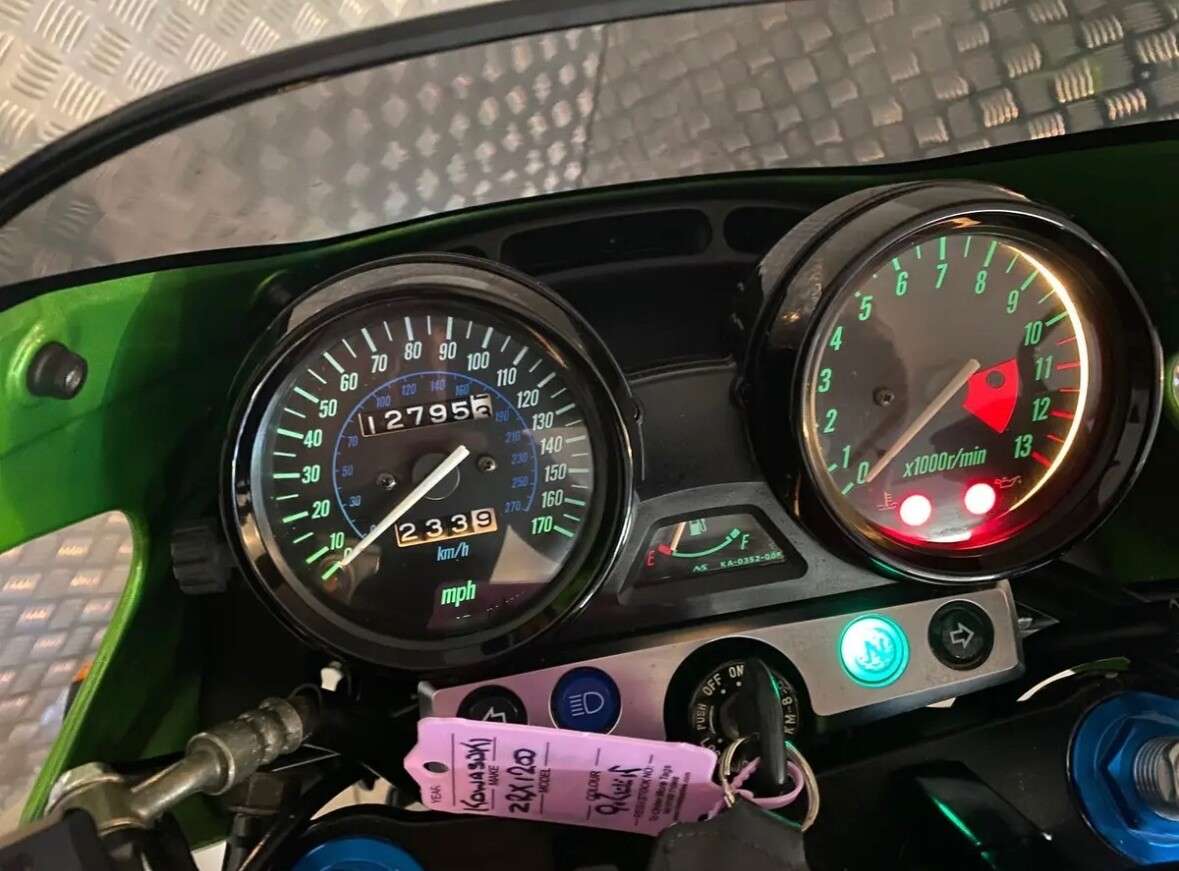 2003 KAWASAKI ZRX 1200 R 2003 KAWASAKI ZRX 1200 R