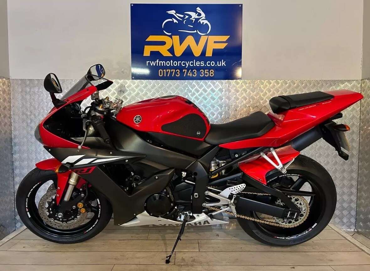2003 YAMAHA R1 2003 YAMAHA R1
