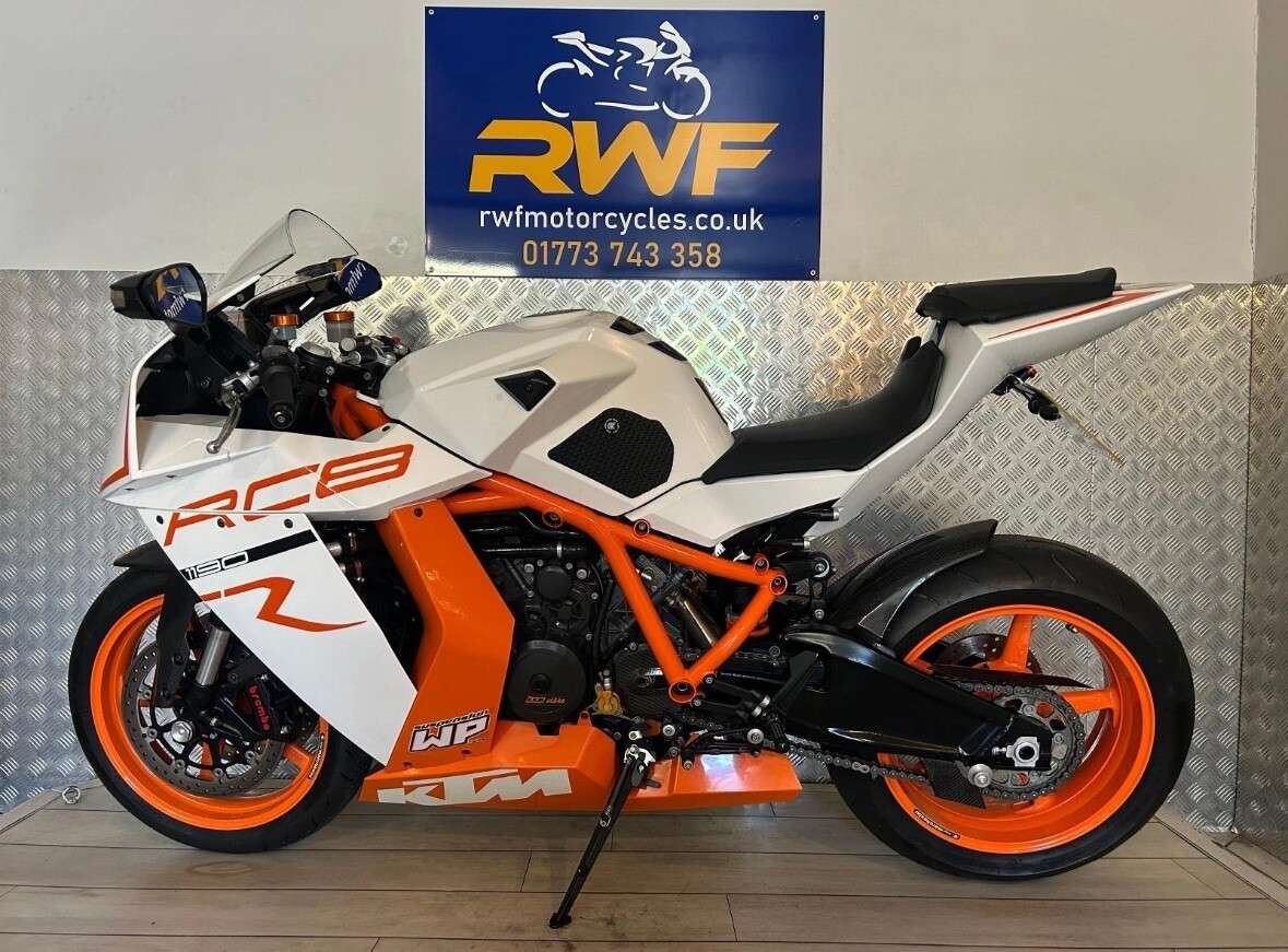 2011 KTM RC 8 2011 KTM RC 8