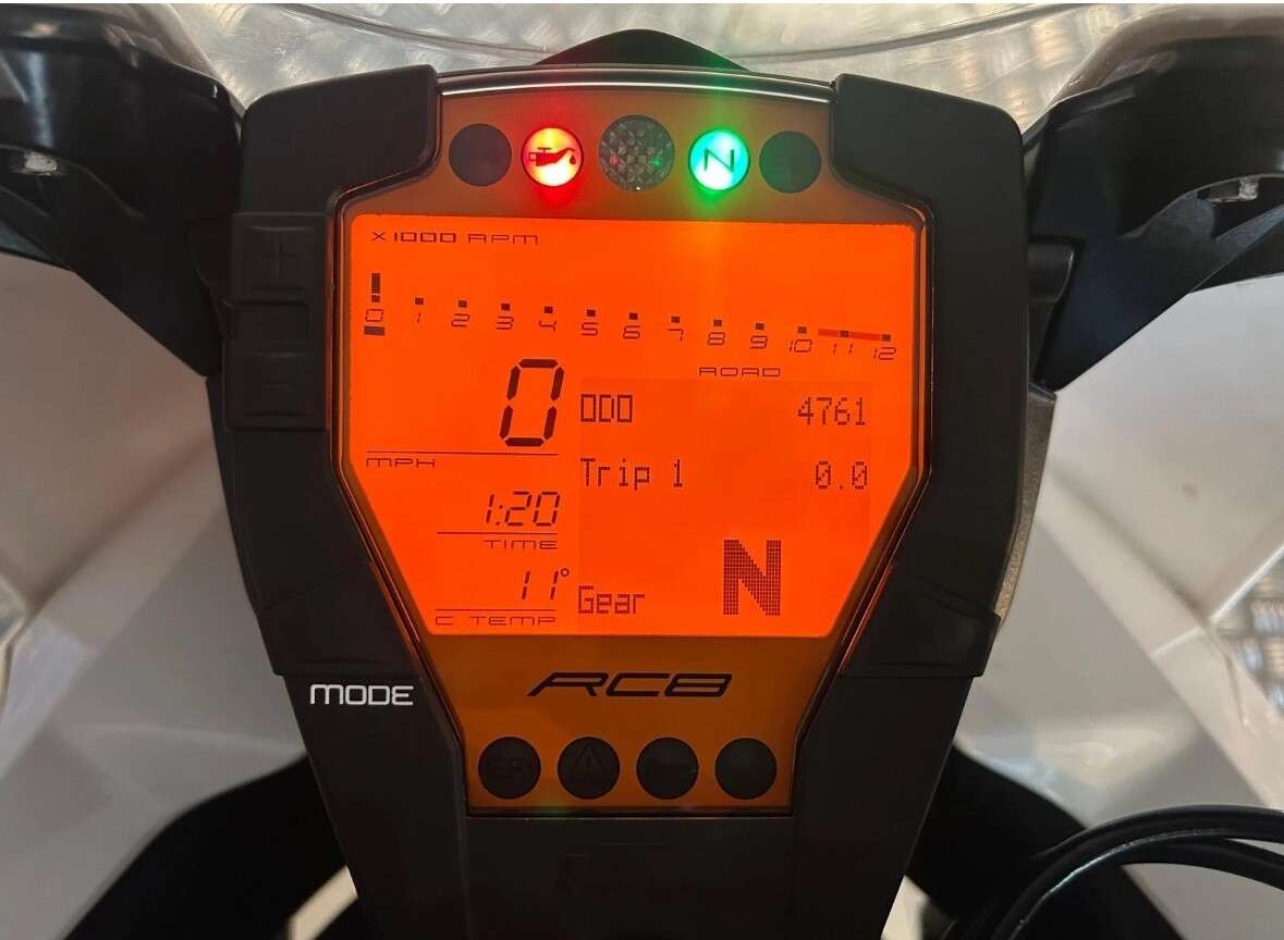 2011 KTM RC 8 2011 KTM RC 8