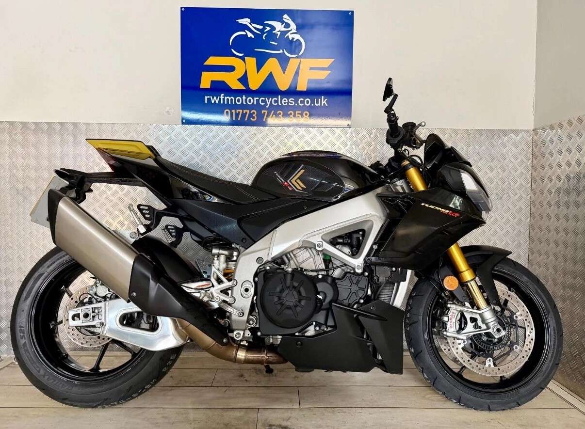 2023 APRILIA TUONO 1100 V4 2023 APRILIA TUONO 1100 V4