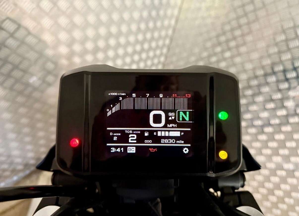 2024 YAMAHA MT-09 2024 YAMAHA MT-09