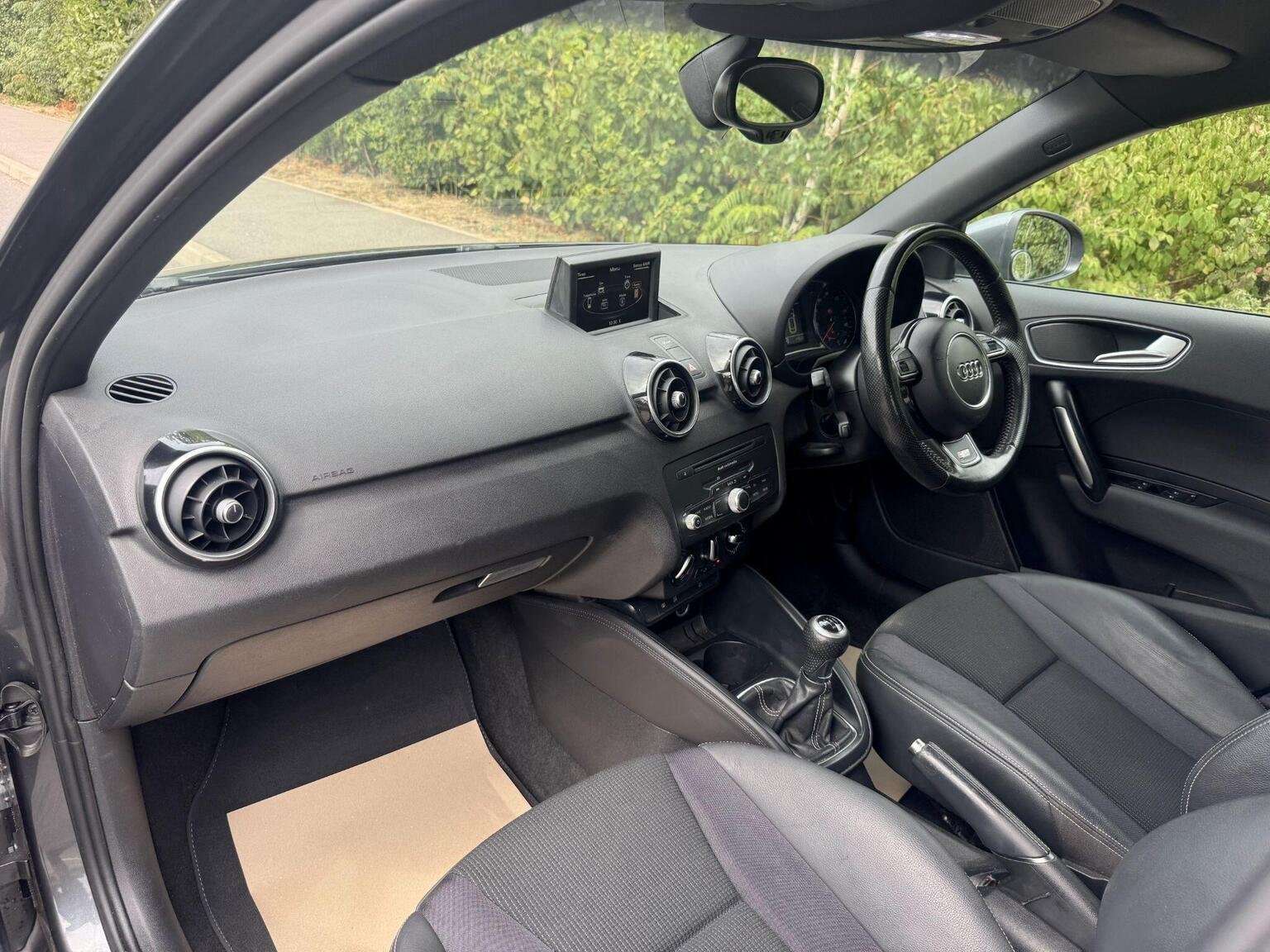 2014 AUDI A1 2014 AUDI A1