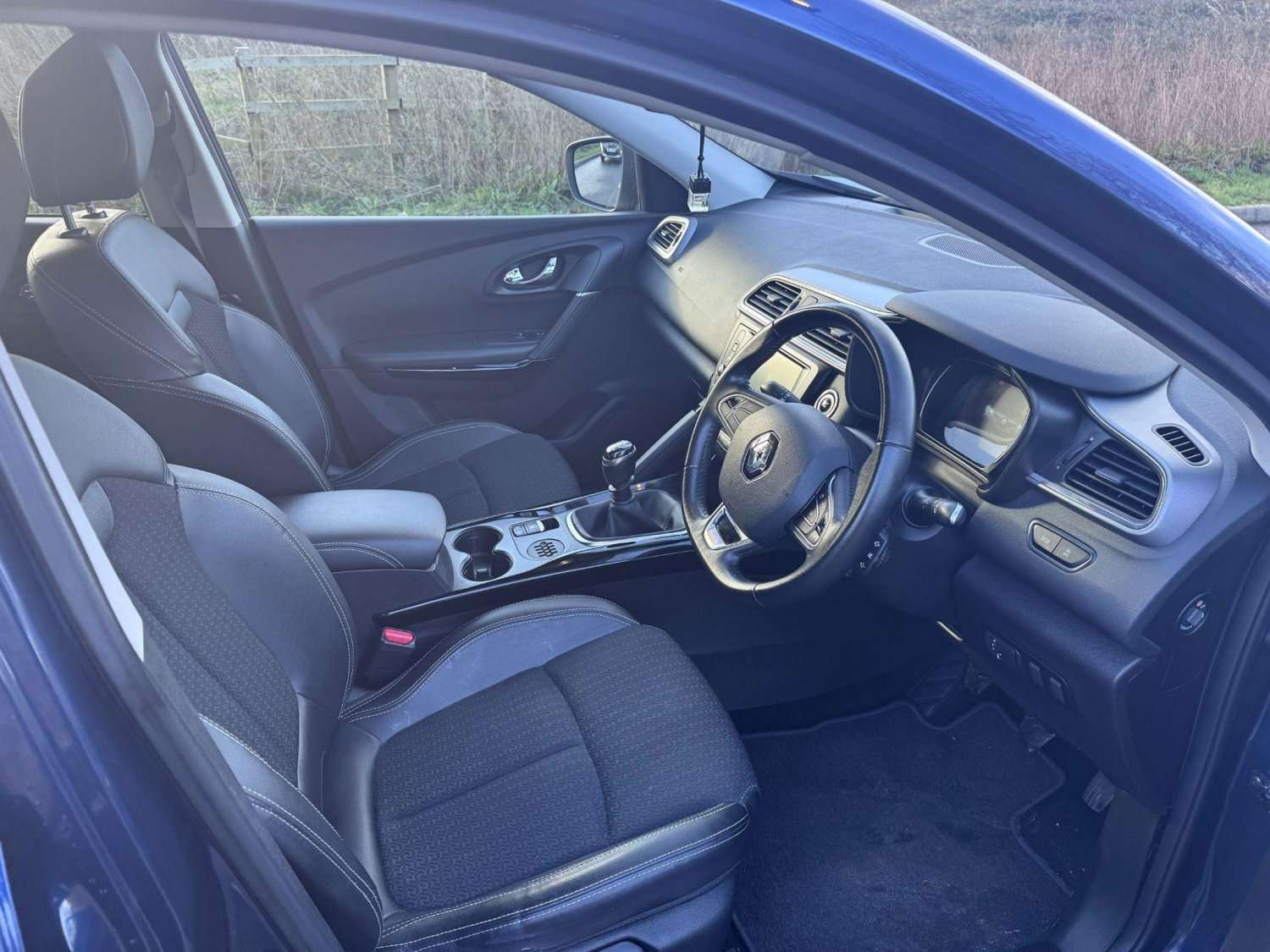 2015 RENAULT KADJAR 2015 RENAULT KADJAR