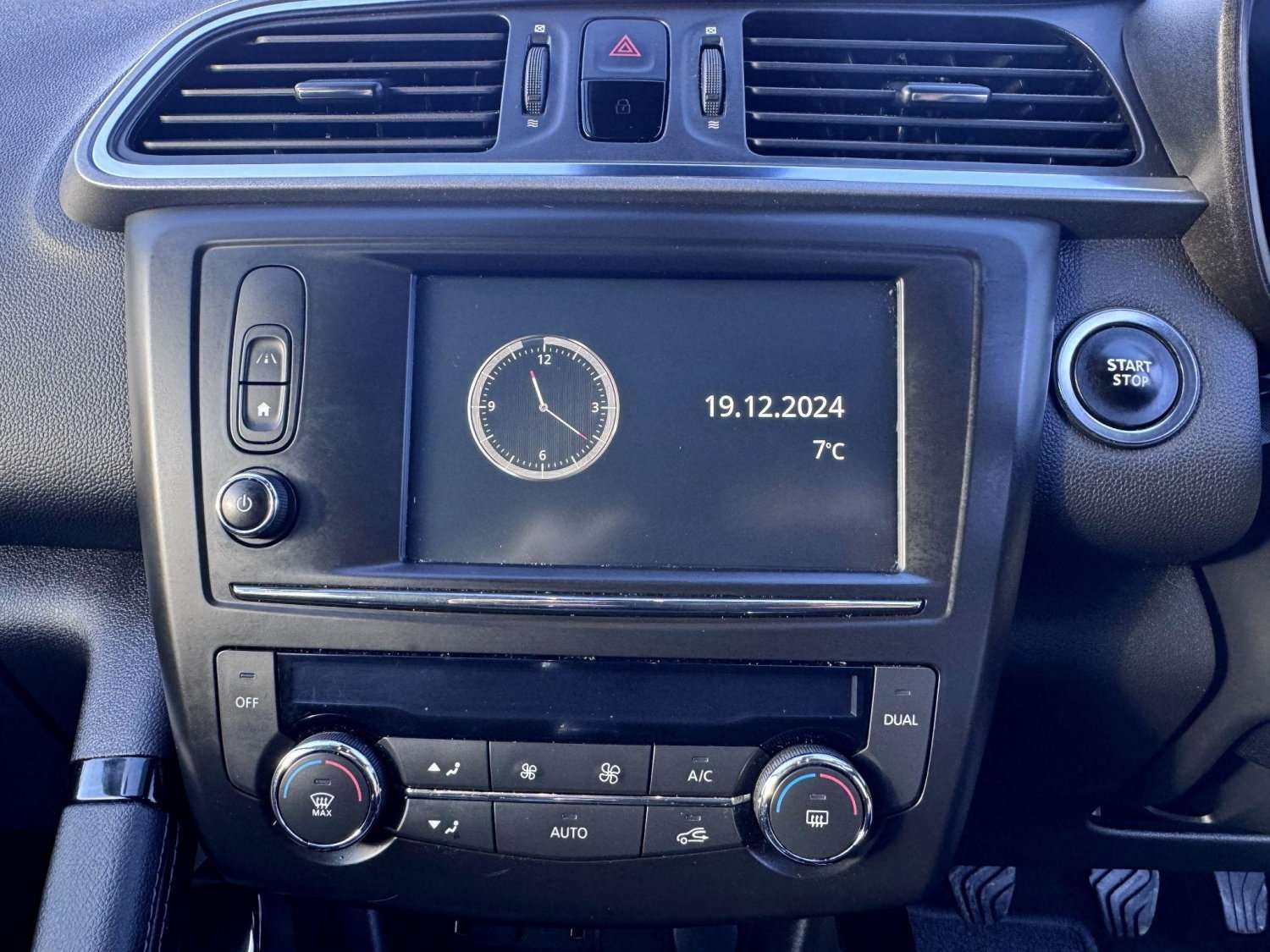 2015 RENAULT KADJAR 2015 RENAULT KADJAR