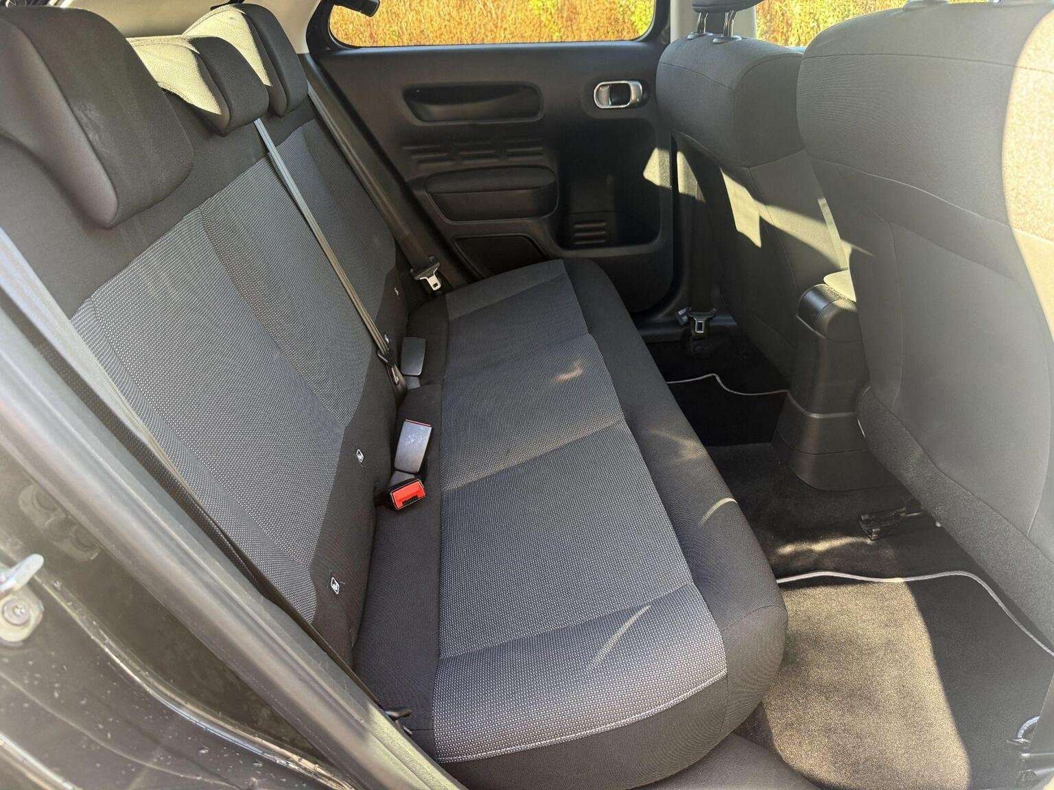 2015 CITROEN C4 CACTUS 2015 CITROEN C4 CACTUS