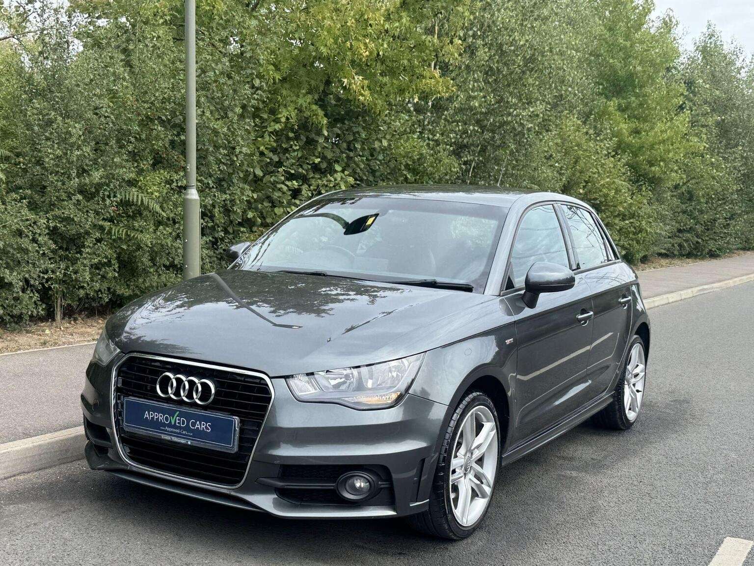 2014 AUDI A1 2014 AUDI A1