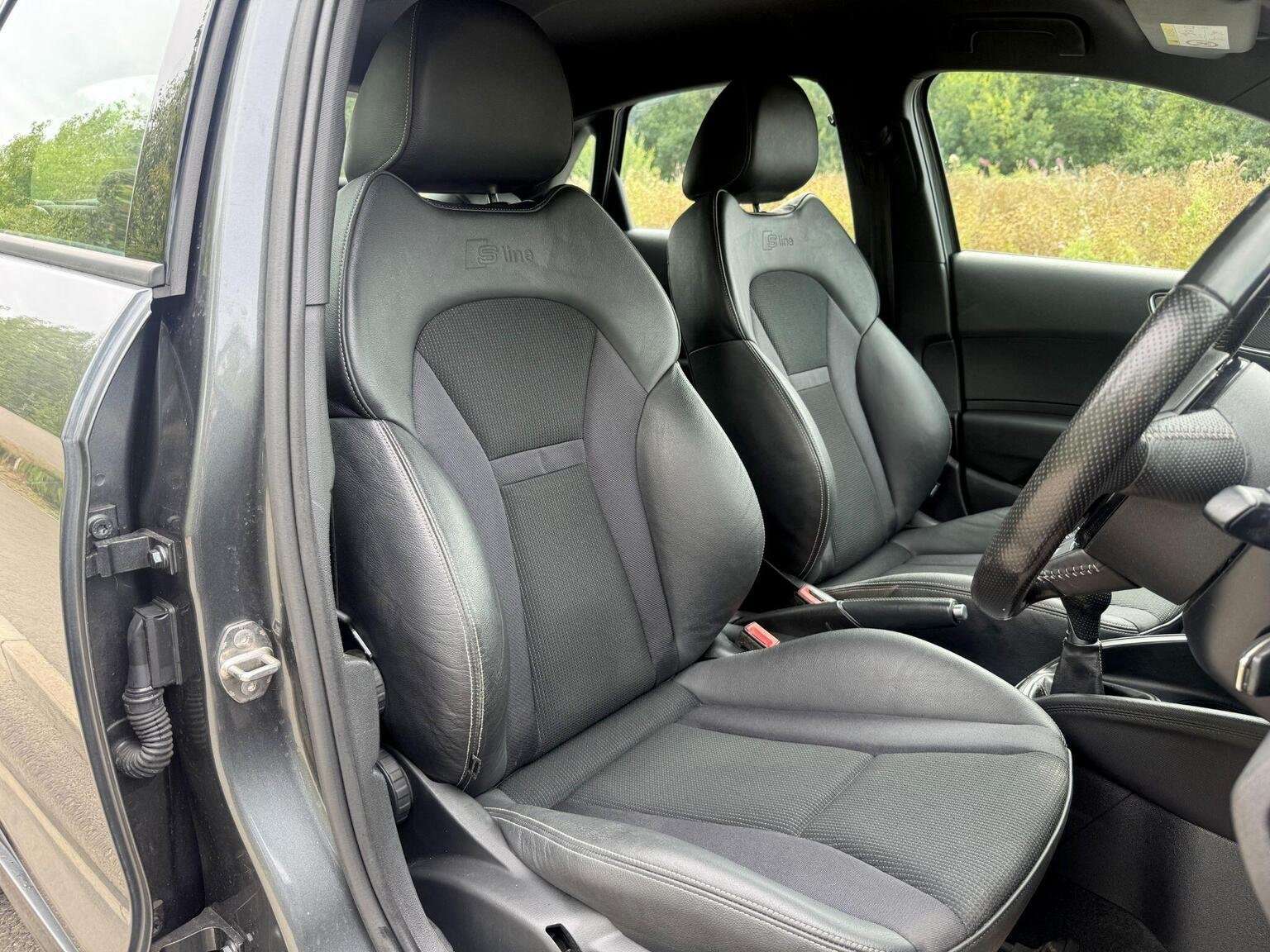 2014 AUDI A1 2014 AUDI A1