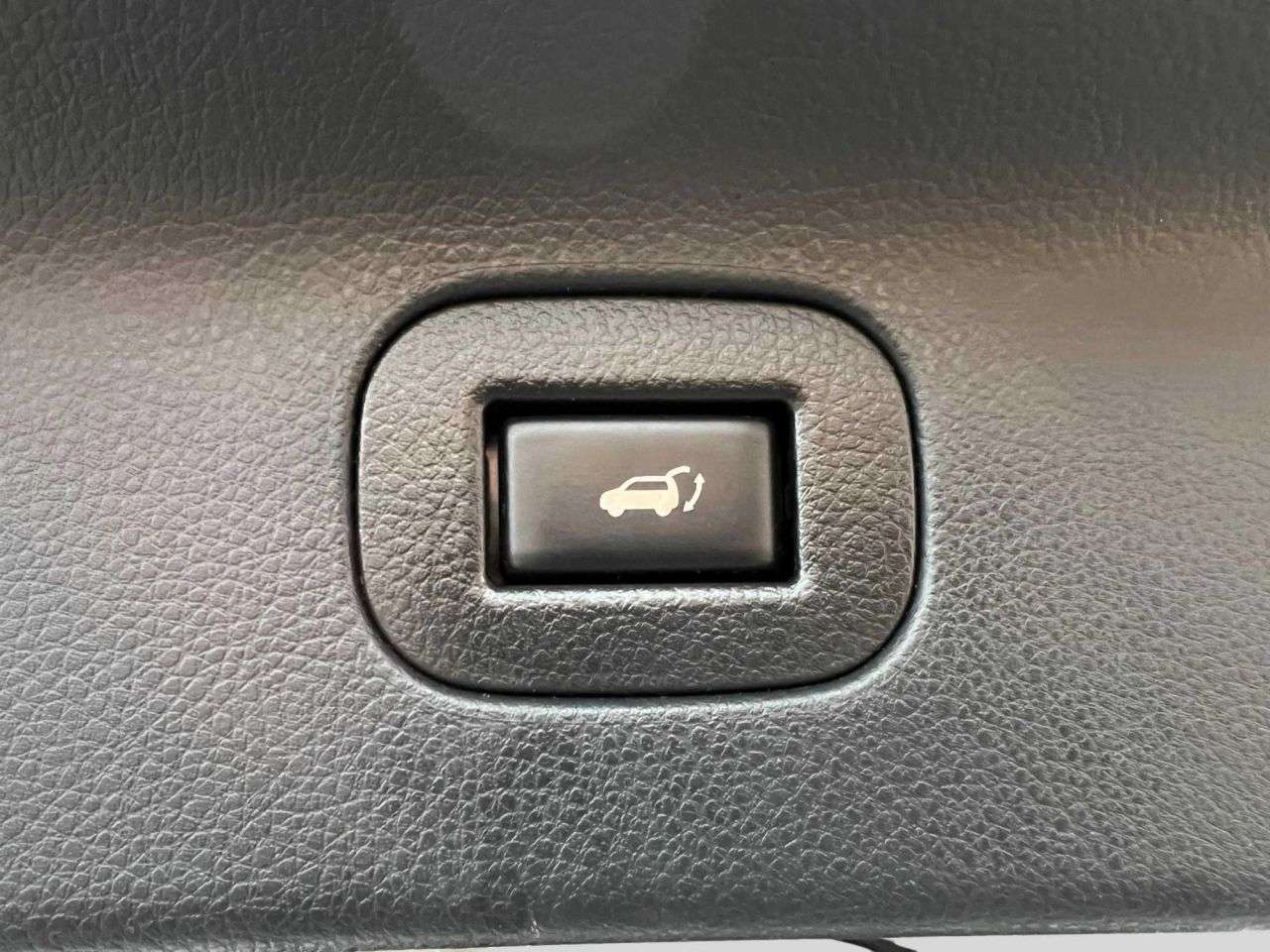 2012 NISSAN ELGRAND 2012 NISSAN ELGRAND