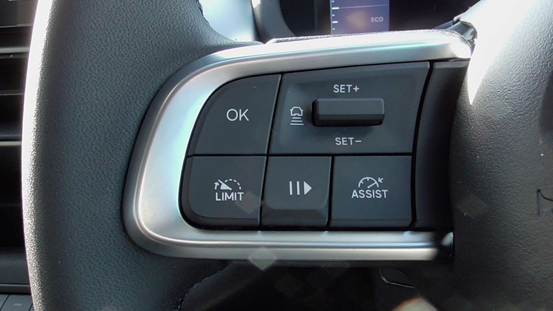 2025 JEEP AVENGER 2025 JEEP AVENGER