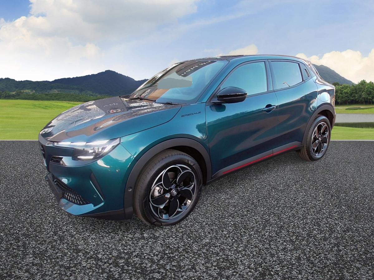 Check out this Alfa Romeo Junior 2024 Electric Automatic