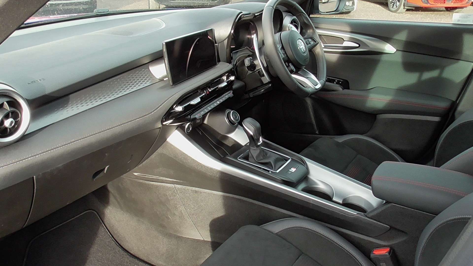 2024 ALFA ROMEO TONALE 2024 ALFA ROMEO TONALE