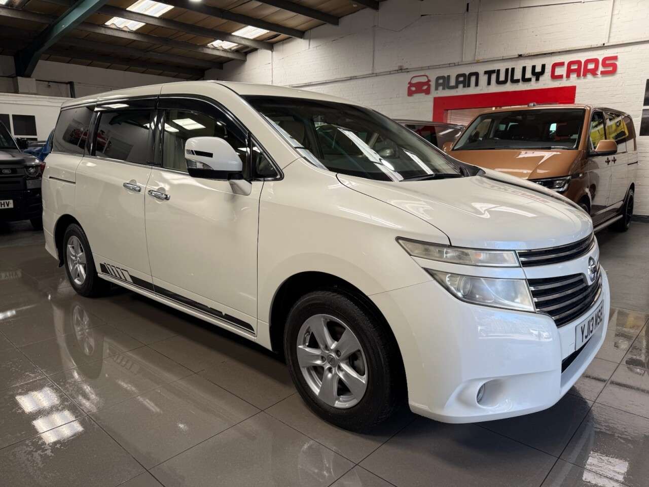 2013 NISSAN ELGRAND 2013 NISSAN ELGRAND